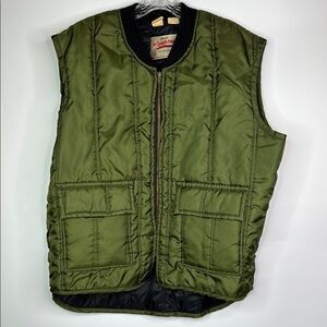 Walls Blizzard Pruf Green Puffer Vest Size Large